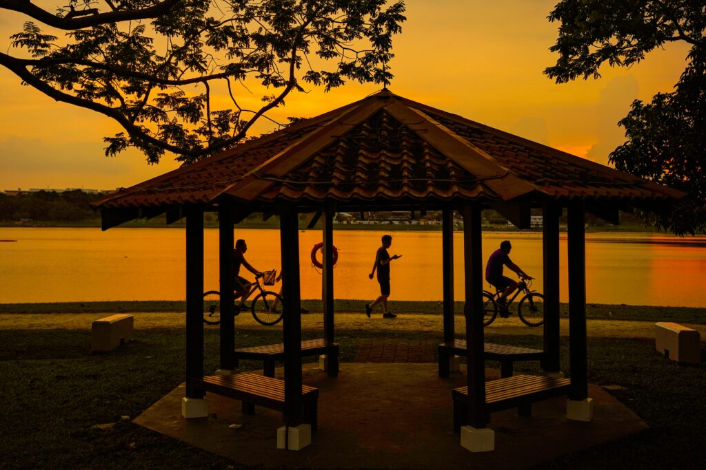 cycling at sunset tour